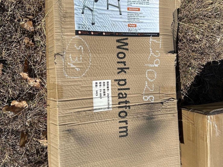 land-honor-330lbs-load-folding-stool-image-2