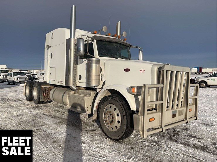 2016-peterbilt-367-image-2