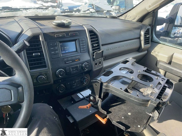 2017-ford-f250-image-19