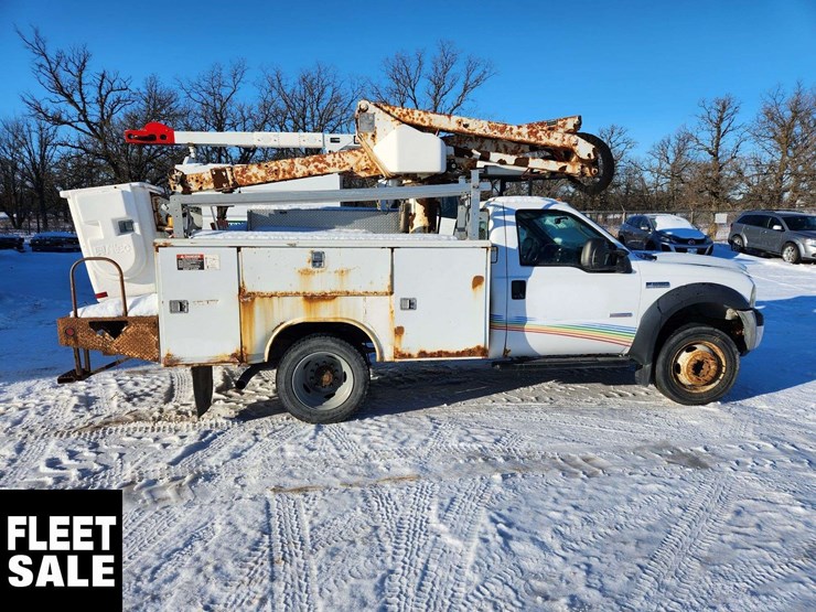 2007-ford-f550-image-7