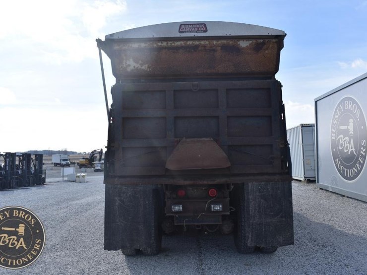 1978-ford-8000-image-4