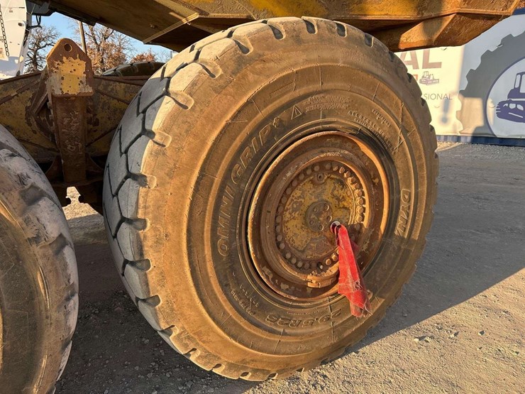 2019-deere-460e-image-34