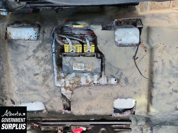 2016-chevrolet-silverado-2500hd-image-43