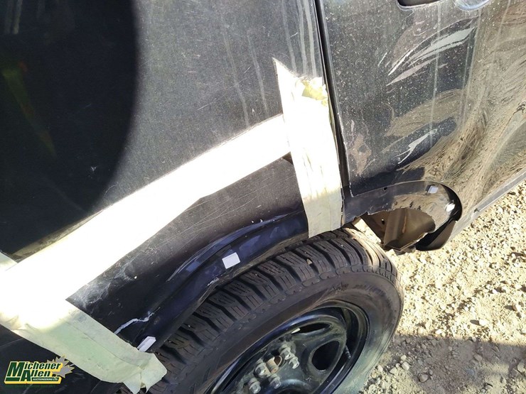 2018-ford-explorer-image-31