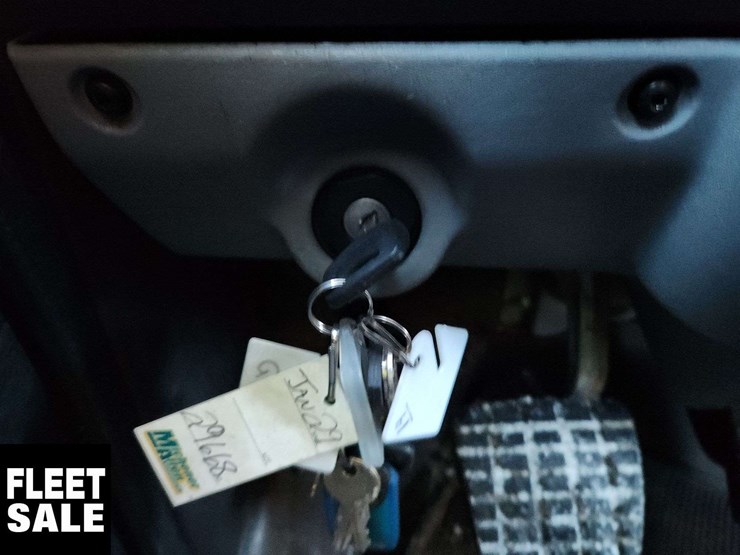 2011-freightliner-coronado-122-sd-image-22