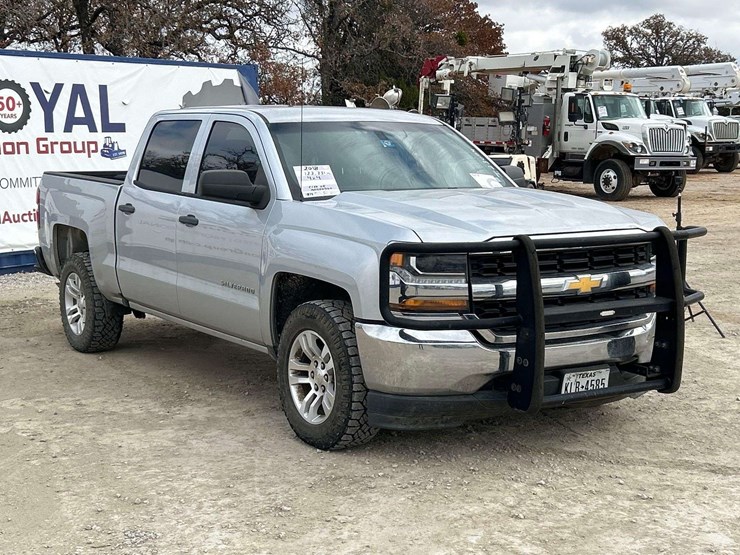 2018-chevrolet-silverado-1500-image-4