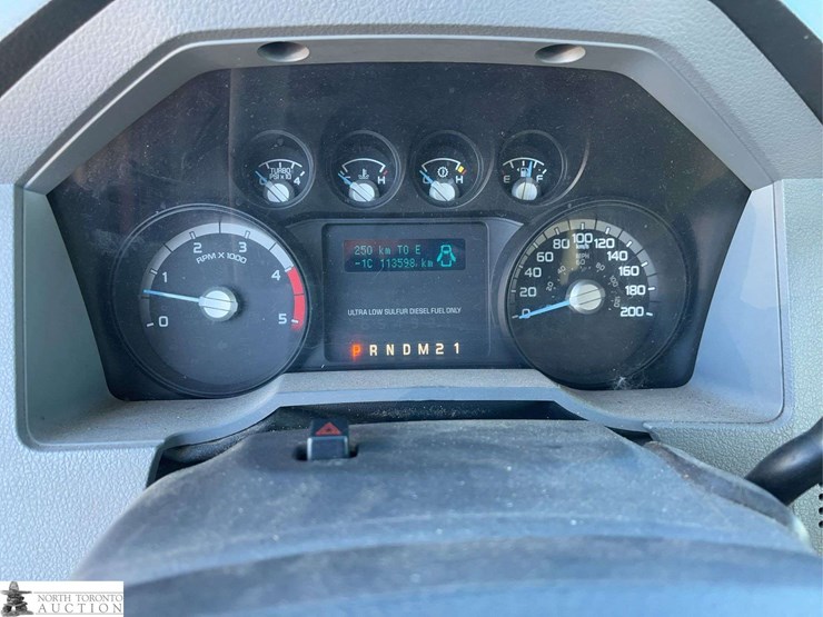 2015-ford-f350-image-19