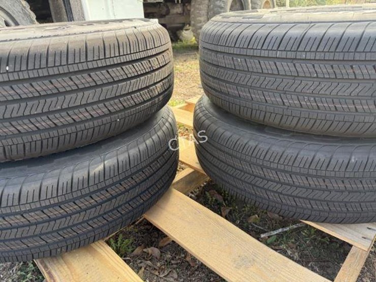 toyota-tacoma-image-4