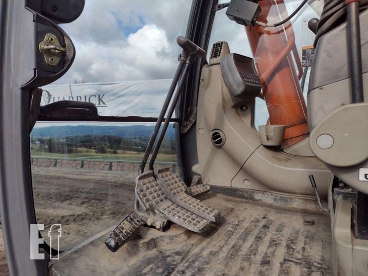 2006-hitachi-zx270-lc-3-image-12