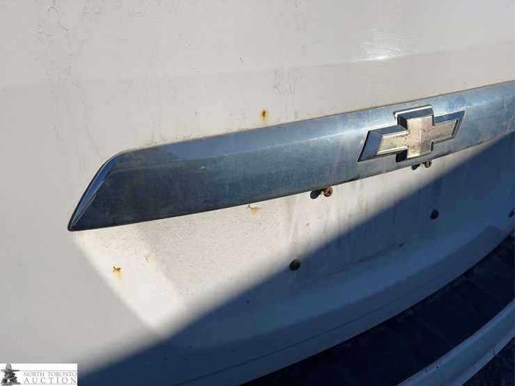 2015-chevrolet-equinox-ls-image-26