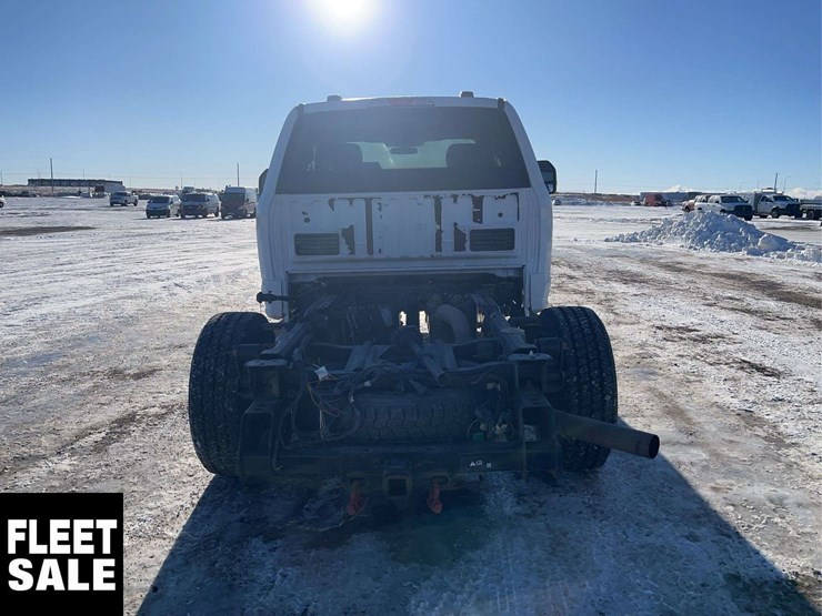 2021-ford-f350-image-7