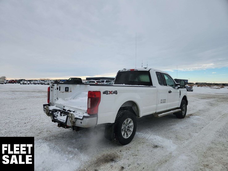 2020-ford-f350-image-4