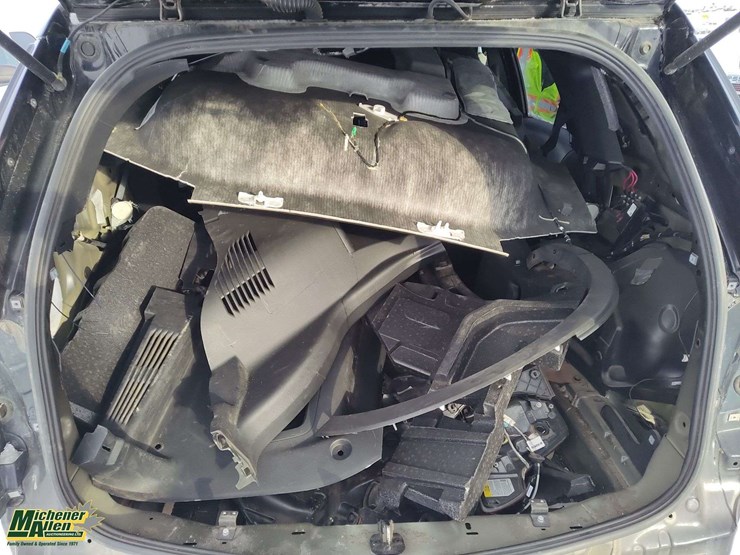 2018-ford-explorer-image-11