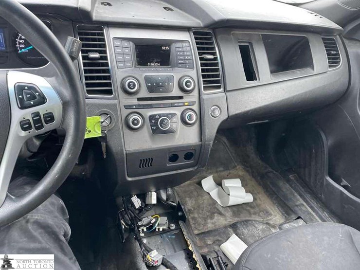 2018-ford-taurus-police-inte-image-20