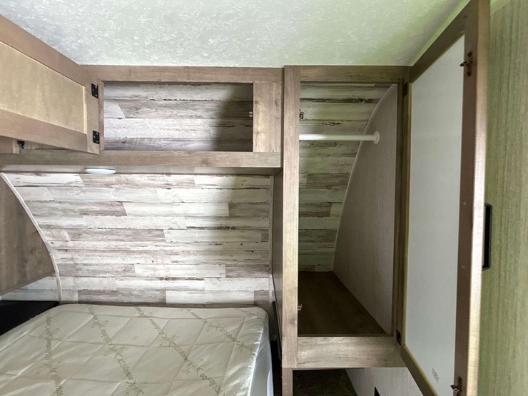 2021-forest-river-puma-put31qbbh-travel-trailer-image-8