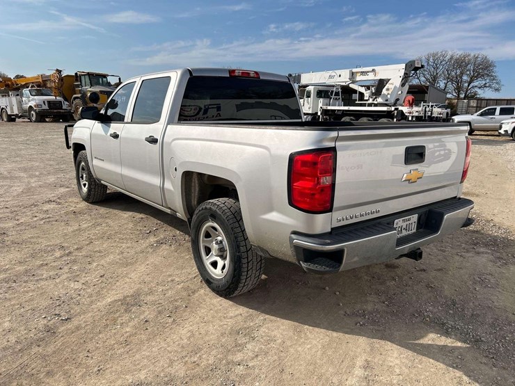 2018-chevrolet-silverado-1500-image-2