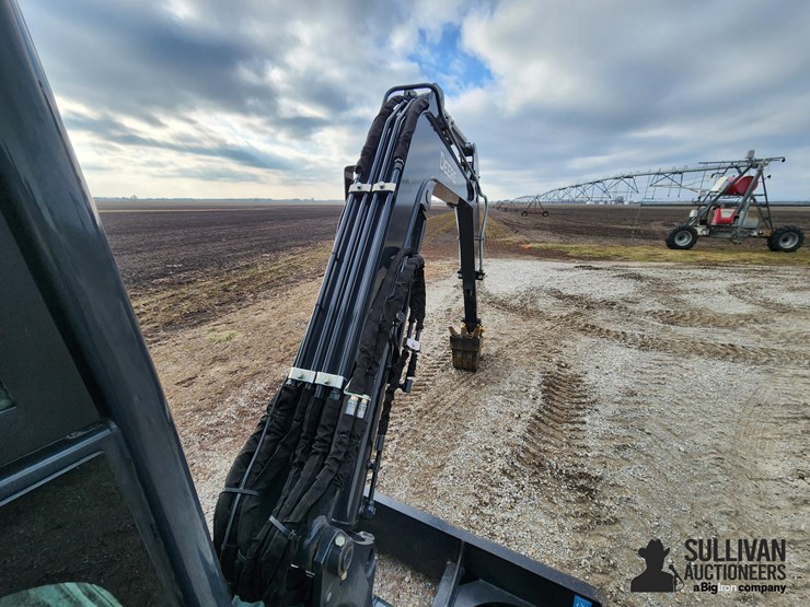 2020-deere-35g-image-19