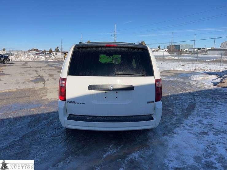 2008-dodge-grand-caravan-se-image-6