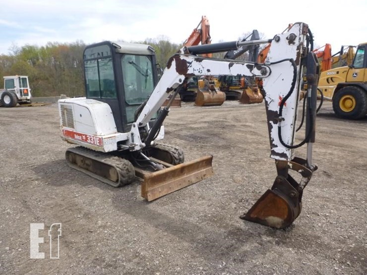 2001-bobcat-331e-image-45