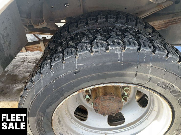 2017-ram-5500-crew-cab-4x4-s/a-service-truck-image-11