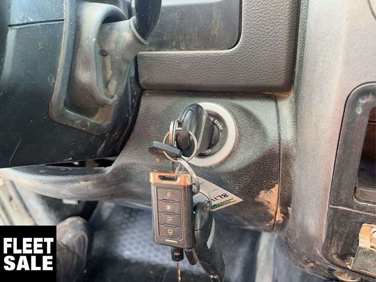 2017-ram-5500-crew-cab-4x4-s/a-service-truck-image-22