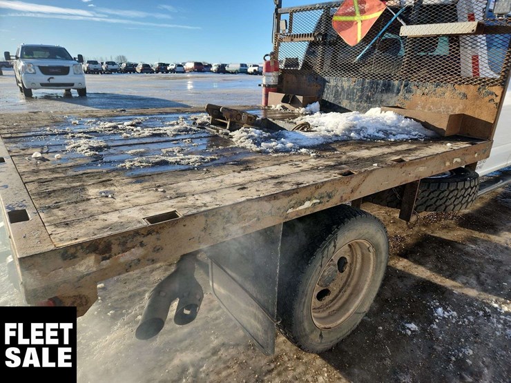 2019-ford-f550-image-36