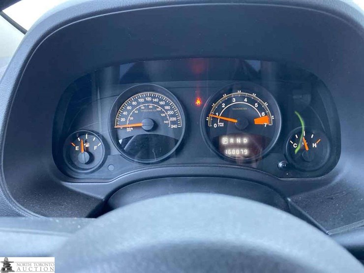 2015-jeep-patriot-image-23