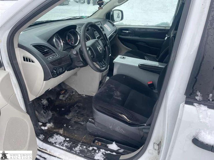 2014-ram-tradesman-image-7