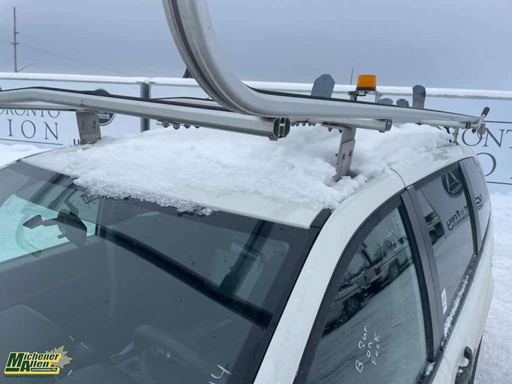 2012-dodge-ram-van-image-26