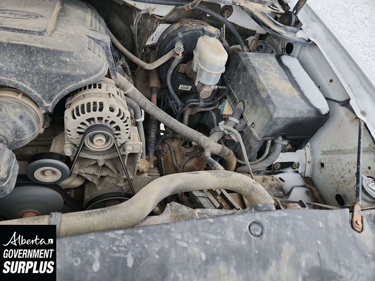 2011-chevrolet-silverado-1500-lt-image-30