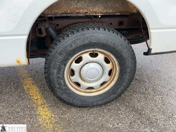 2011-ford-f150-image-12