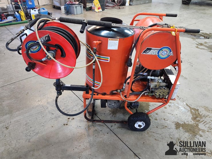 alkota-4182-hot-water-pressure-washer-image-2