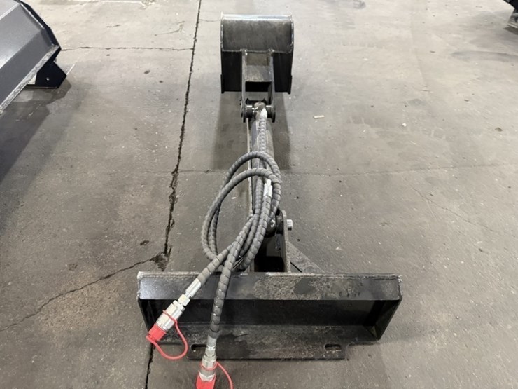 2025-giyi-gy-zwb-backhoe-arm-image-3