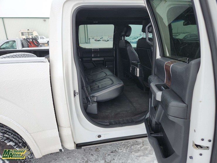 2017-ford-f150-image-17