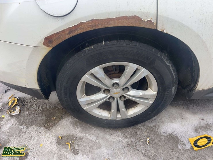 2015-chevrolet-equinox-image-20