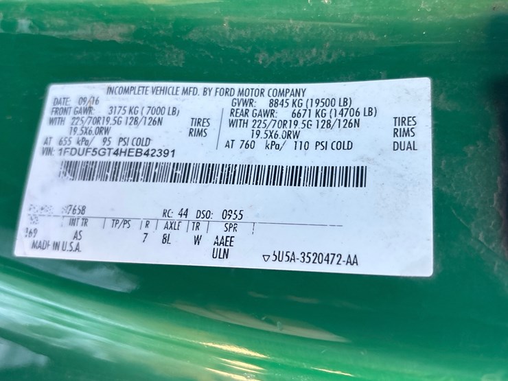 2017-ford-f550-image-5