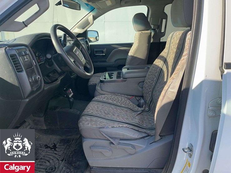 2015-gmc-sierra-2500hd-image-10