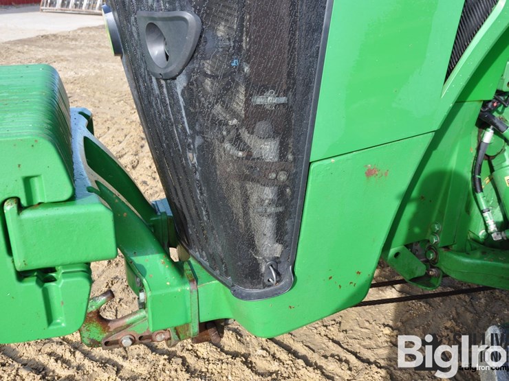 john-deere-8320r-image-10