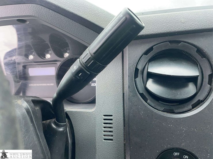 2012-ford-f250-image-21