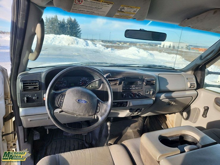 2007-ford-f450-image-22