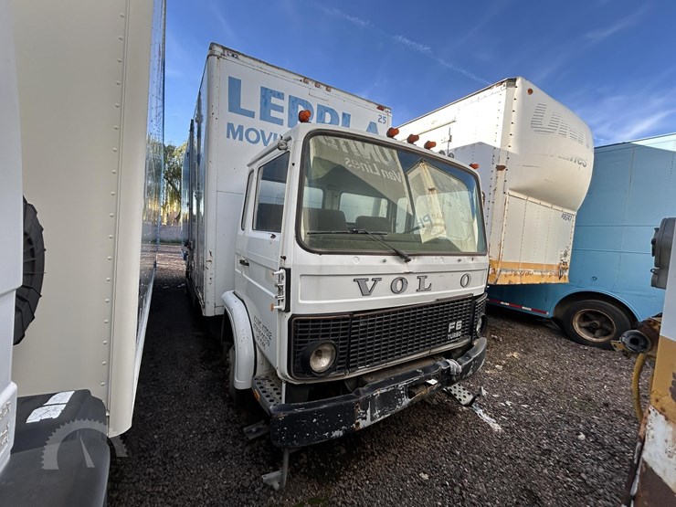 2015-volvo-f6-image-7