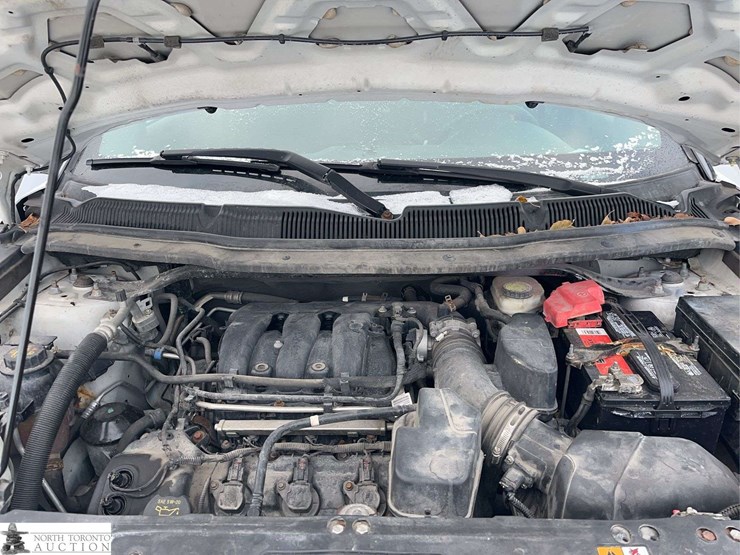 2015-ford-explorer-police-interceptor-image-40