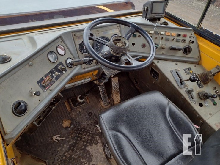 2001-volvo-a25c-image-15