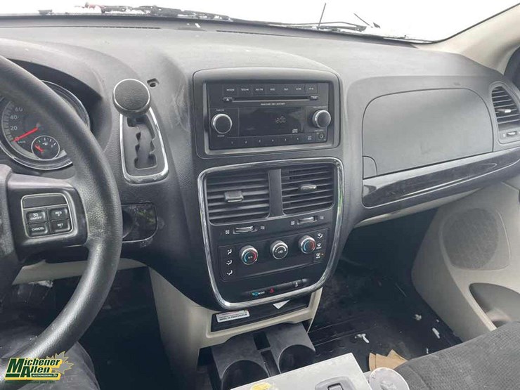 2012-dodge-ram-van-image-34