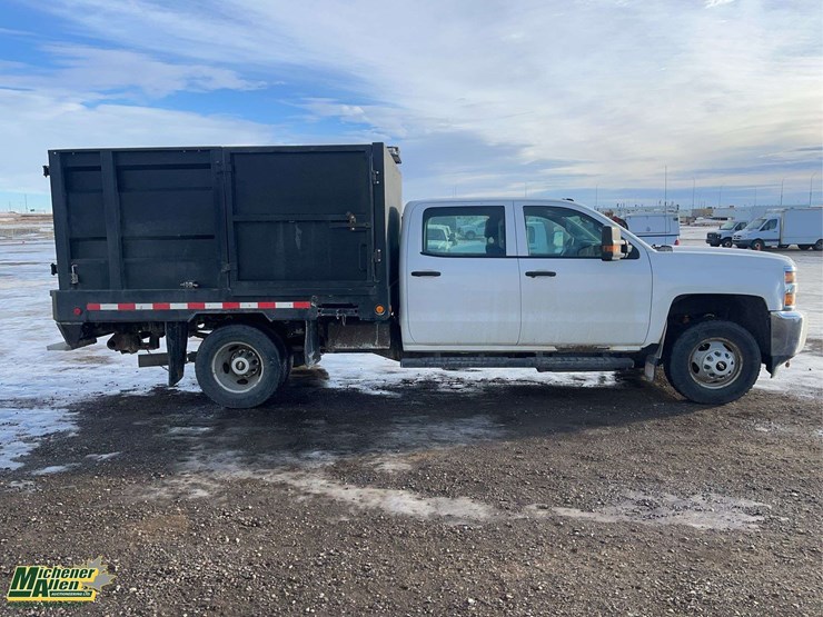 2015-chevrolet-silverado-3500hd-image-7