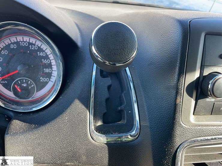 2012-ram-c/v-image-16