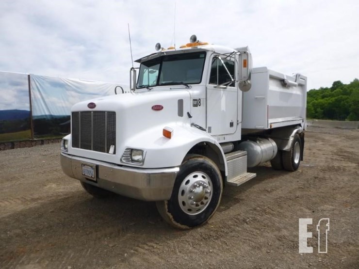2000-peterbilt-330-image-37