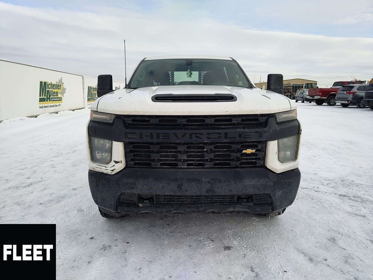2020-chevrolet-silverado-2500hd-image-9