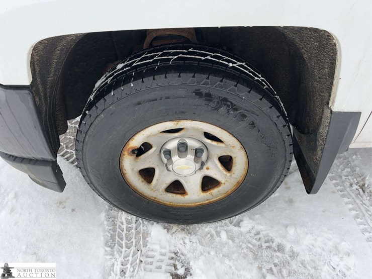 2016-chevrolet-silverado-1500-image-14