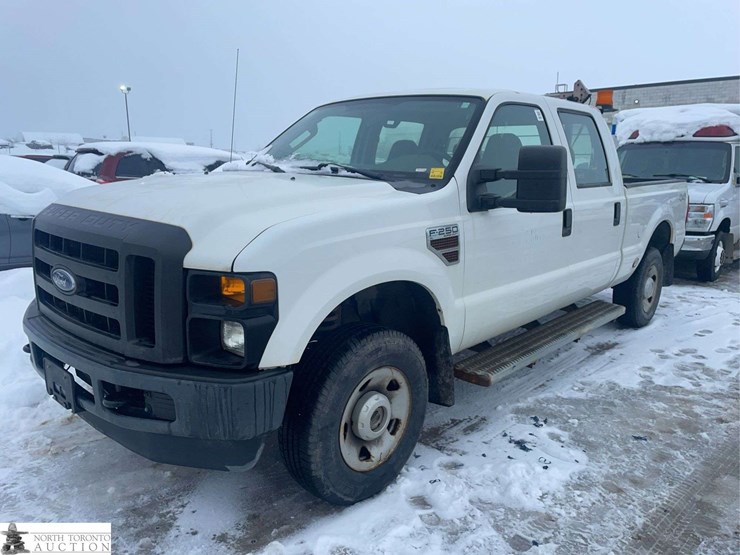 2009-ford-f250-image-1